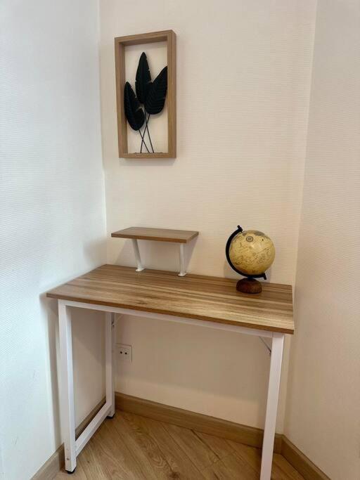 Appartement Neuf Entierement Equipe Proche Centre อาเมียงส์ ภายนอก รูปภาพ