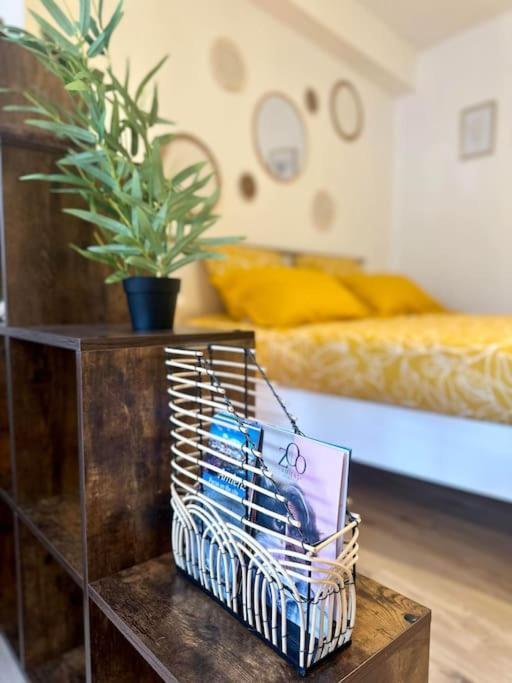 Appartement Neuf Entierement Equipe Proche Centre อาเมียงส์ ภายนอก รูปภาพ
