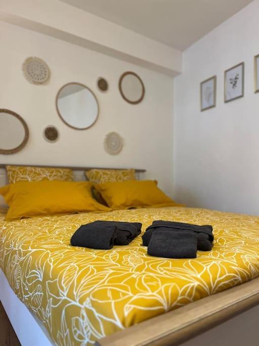 Appartement Neuf Entierement Equipe Proche Centre อาเมียงส์ ภายนอก รูปภาพ